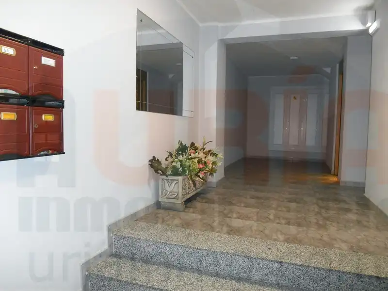 Pis en venda en Oviedo  amb Calefacció, Forn i Microones