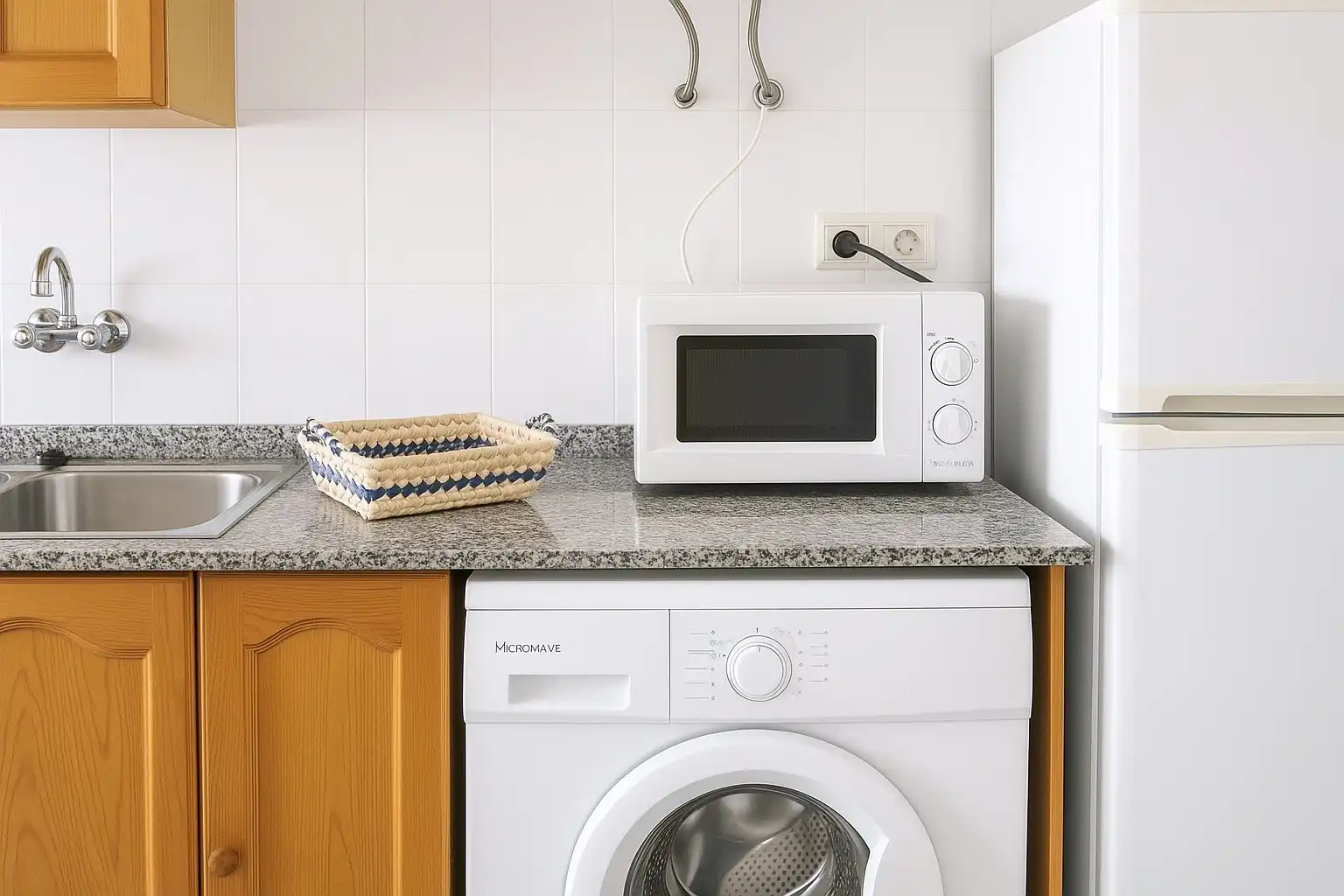 Apartamento con ascensor en alquiler en Avinguda del Papa Luna 10, imagen 16