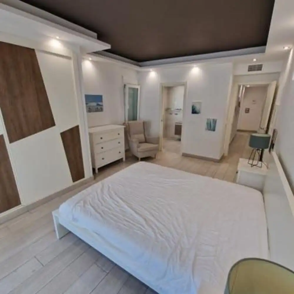 Dormitori de Planta baixa de lloguer en Marbella amb Aire condicionat, Terrassa i Piscina
