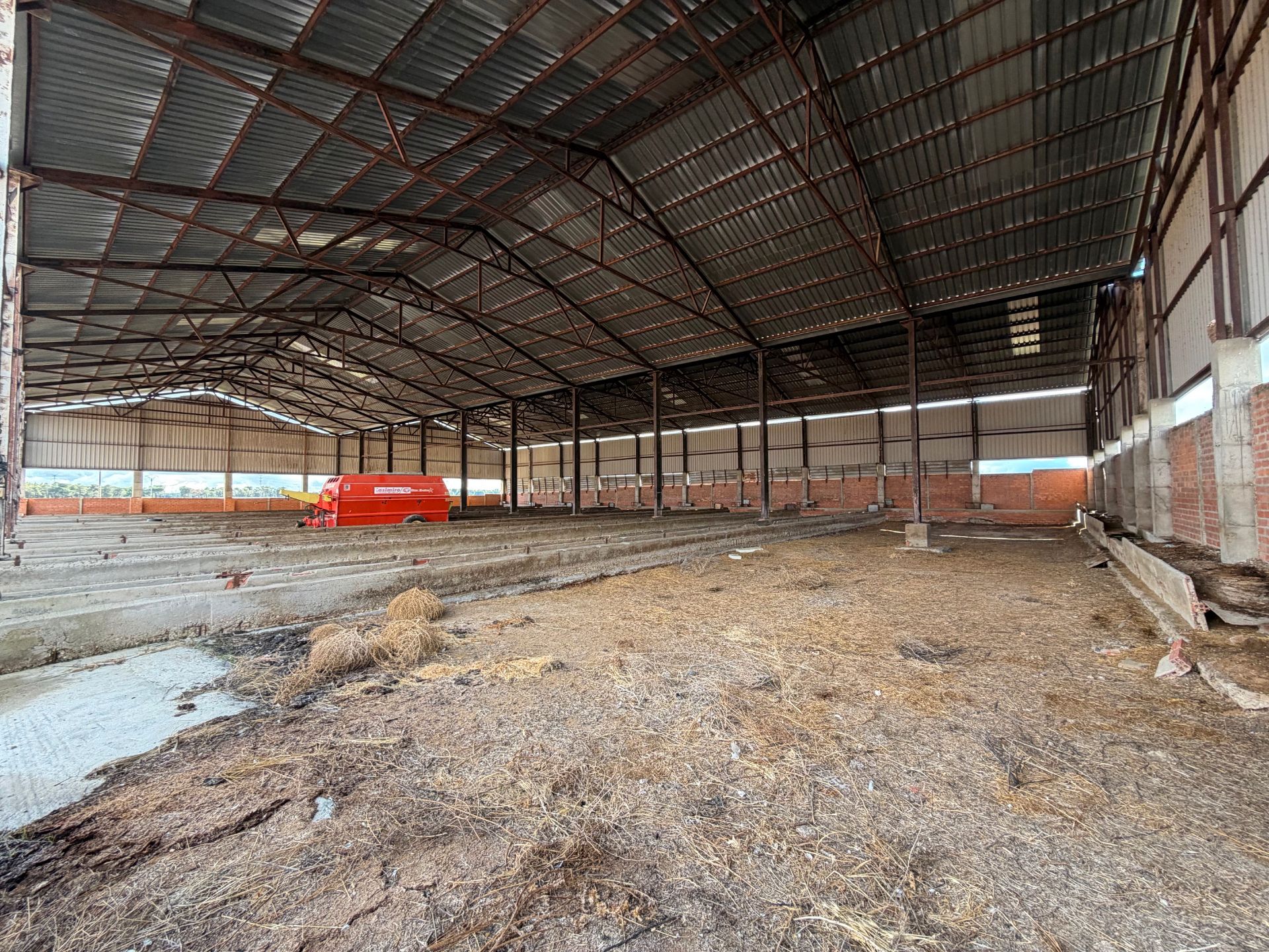 Exterior view of Industrial buildings for sale in Hornillos de Eresma  with Heating