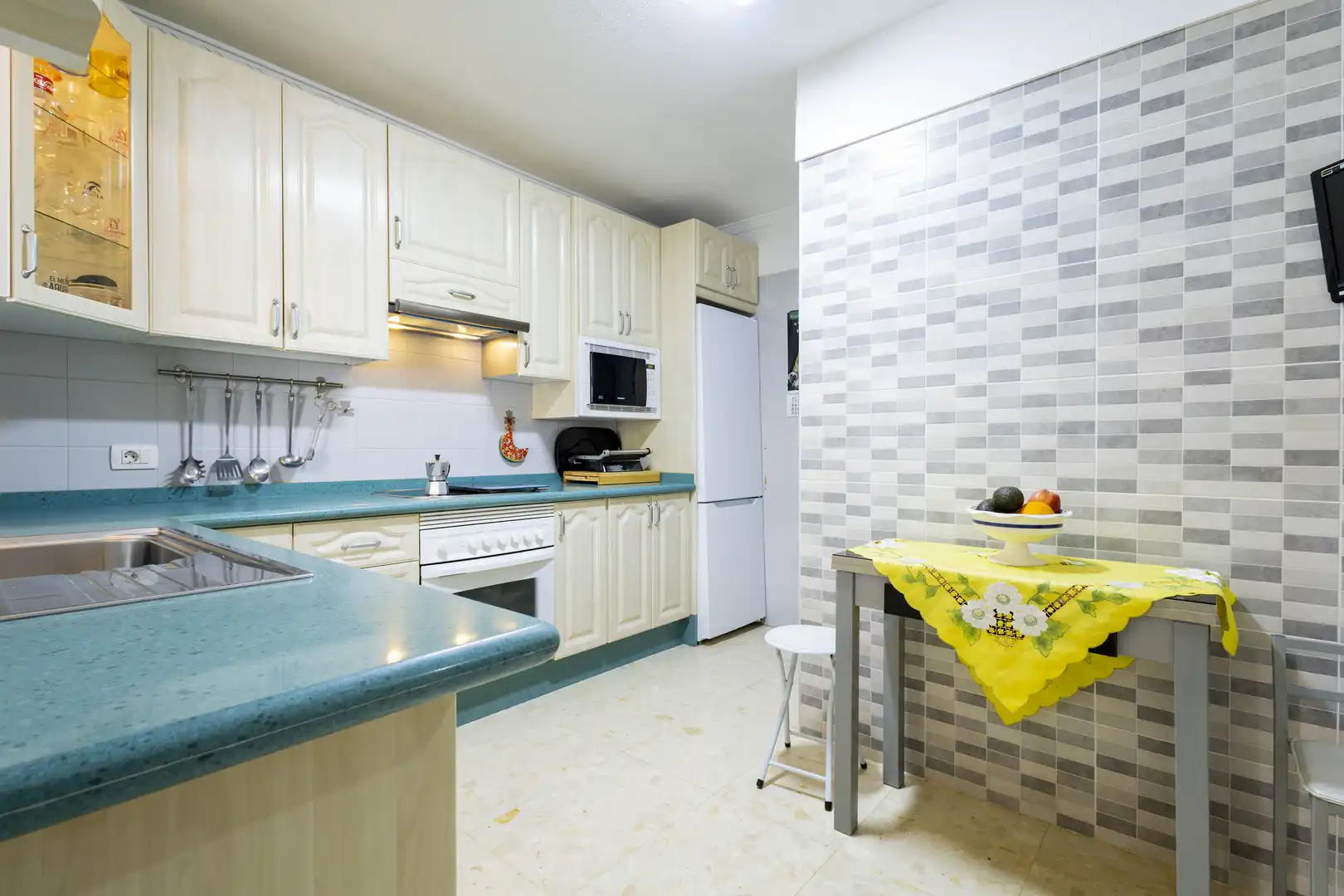 Cocina de Casa adosada en venta en El Rosario con Aire acondicionado, Jardín privado y Terraza
