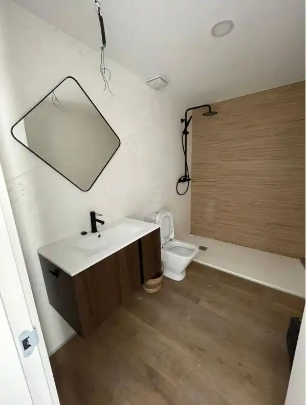 Badezimmer von Wohnung zur Miete in Alcázar de San Juan mit Möbliert und Gemeinschaftspool