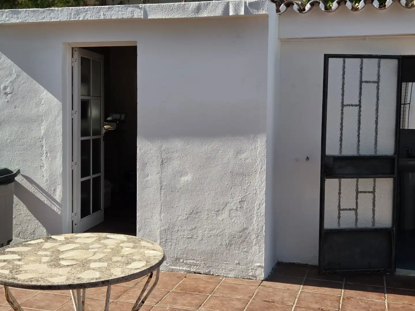 Houses for sale in Algeciras  with Swimming Pool and Furnished