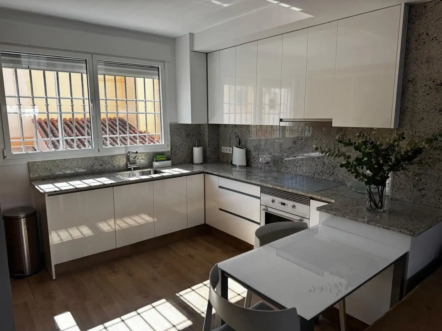 Cocina de Casa adosada en venta en Garrucha con Aire acondicionado, Terraza y Amueblado