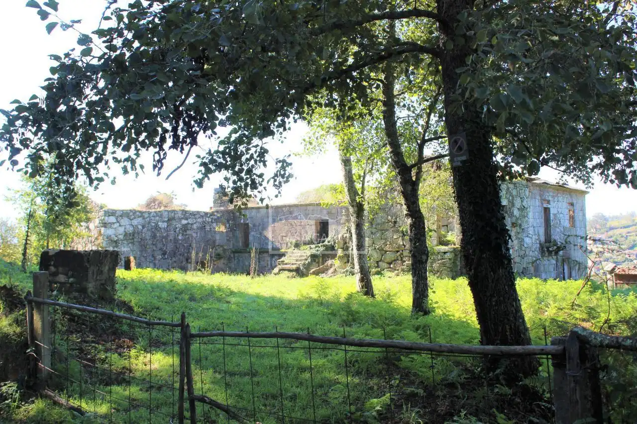 Casa rústica amb jardí en venda a As Neves, imagen 4