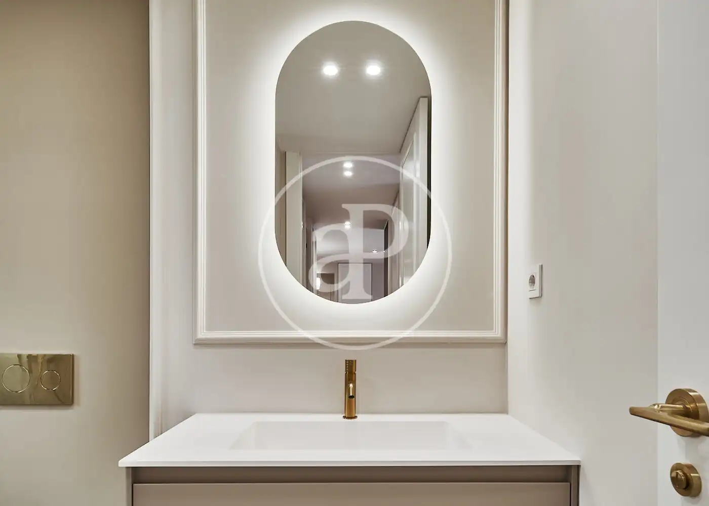 Baño de Piso en venta en Madrid con Aire acondicionado, Calefacción y Trastero