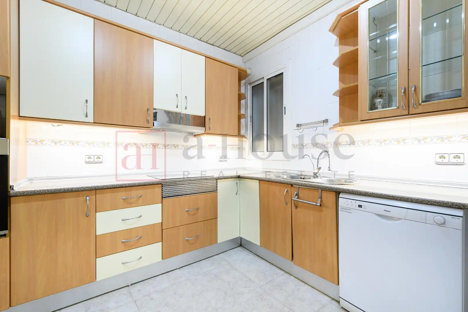 Cocina de Piso en venta en Barcelona con Aire acondicionado, Calefacción y Parquet