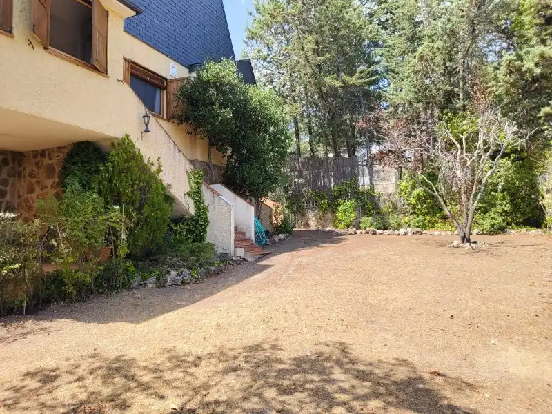 Garden of Houses for sale in Miraflores de la Sierra  with Air Conditioner, Heating and Terrace
