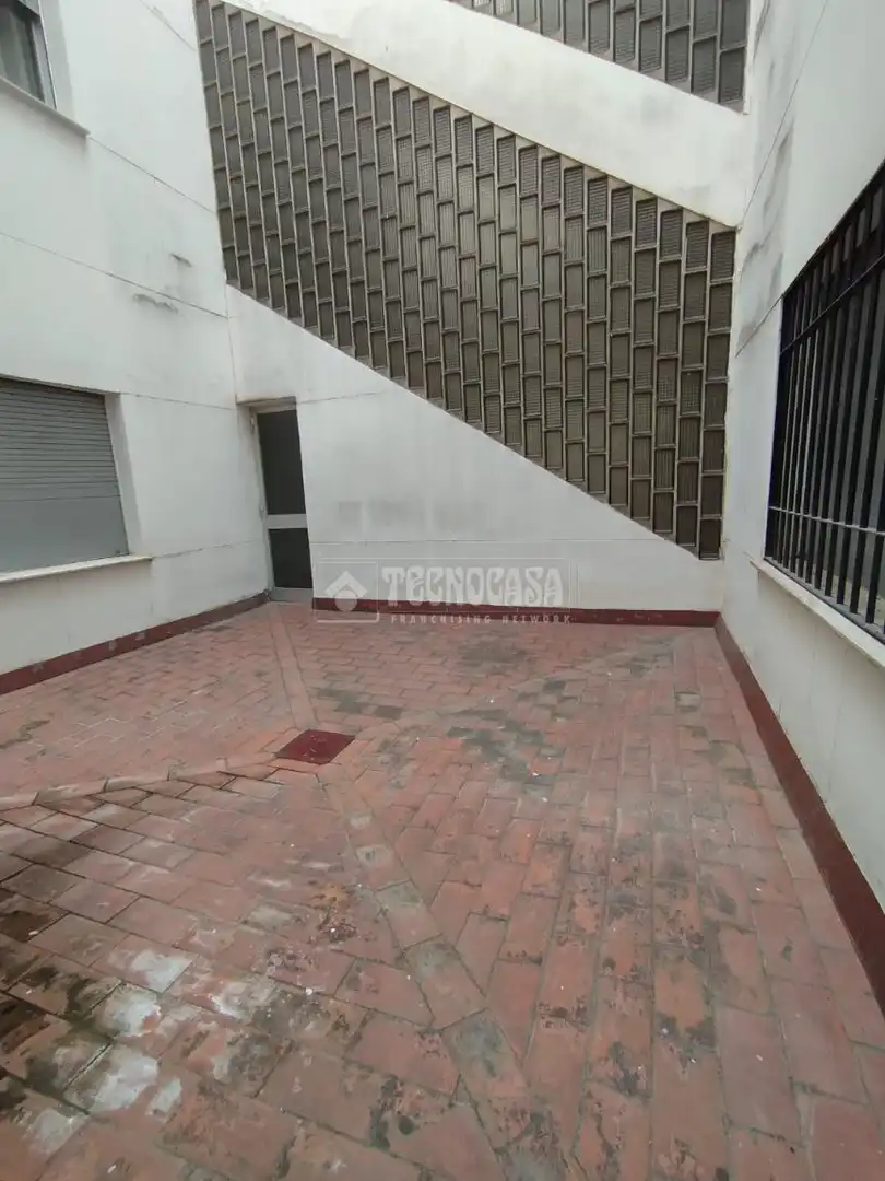 Local comercial en venda a Centro, imagen 14