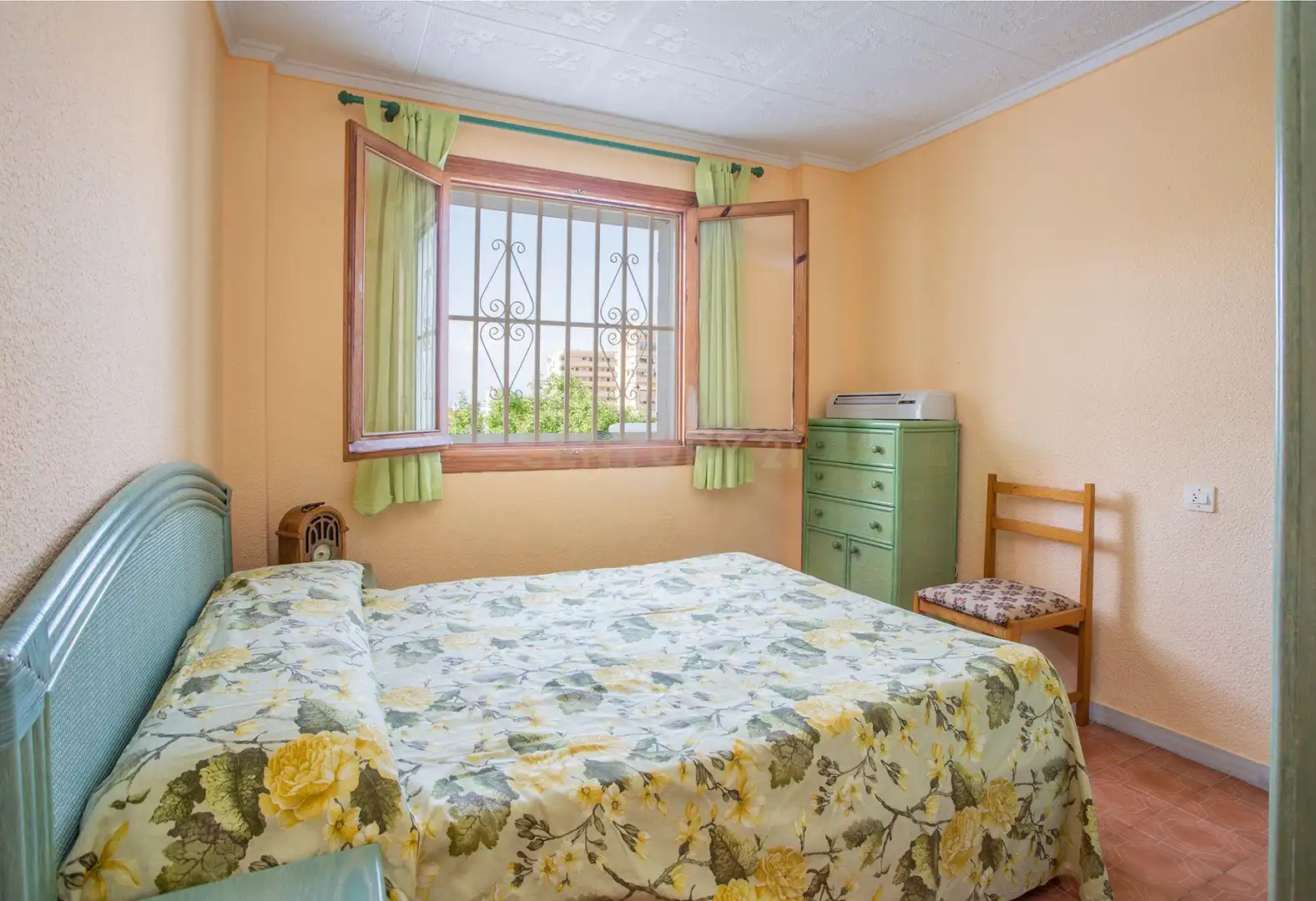 Habitación de Casa adosada en venta en Torrevieja con Aire acondicionado y Trastero