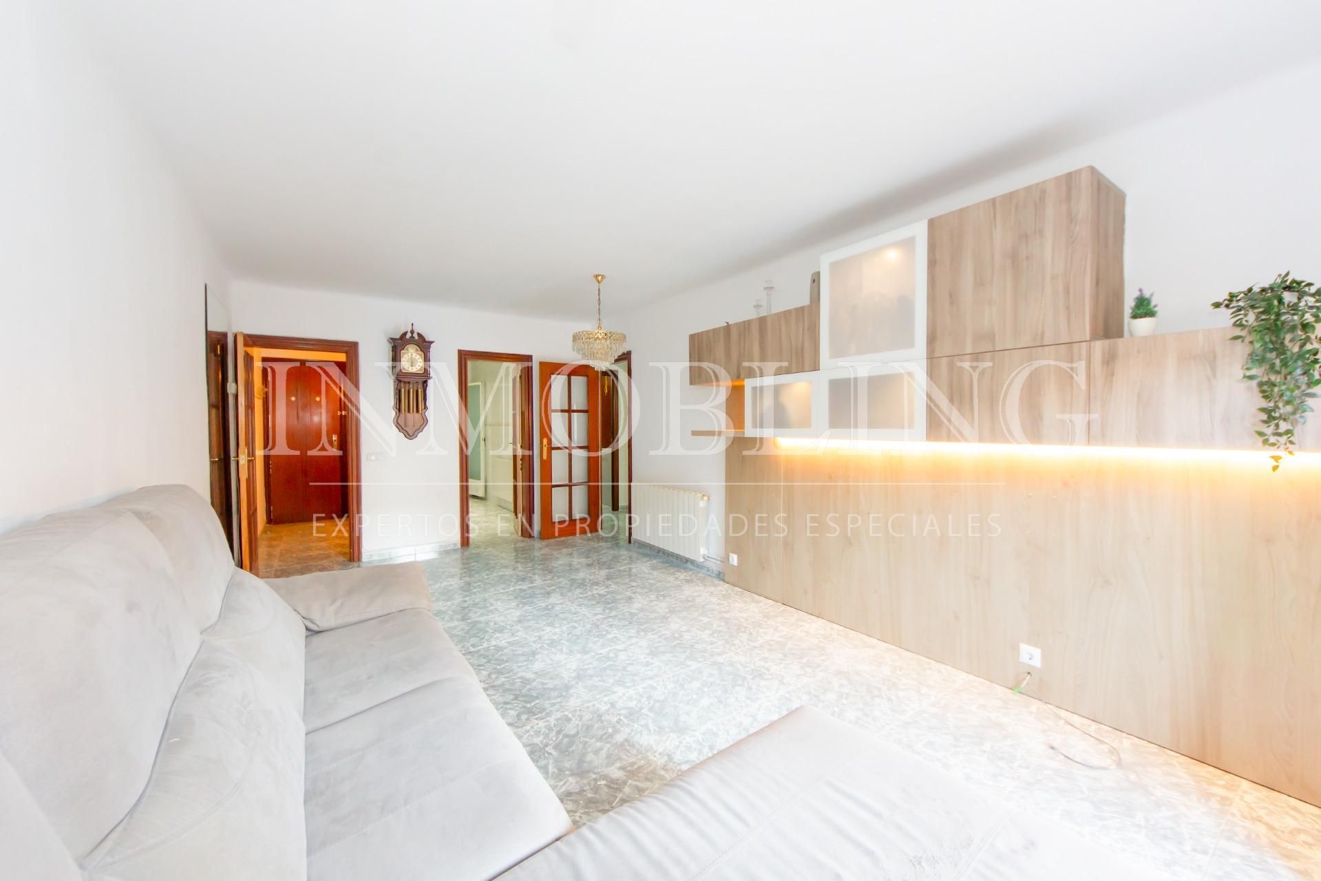 Living room of Flat for sale in Mataró  with Heating, Terrace and Balcony