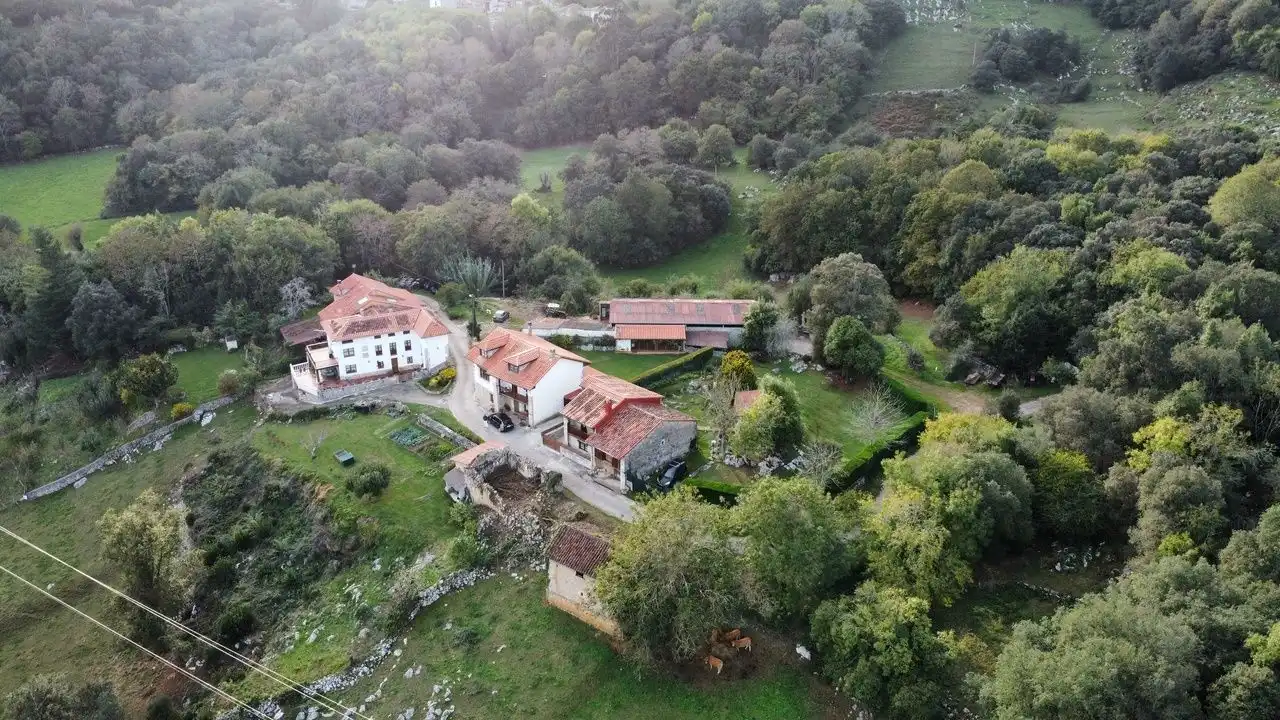 Vista exterior de Casa o chalet en venta en Ribadedeva
