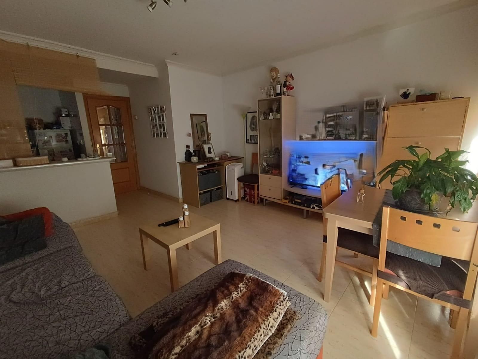 Sala d'estar de Apartament en venda en Salamanca Capital amb Calefacció i Balcó