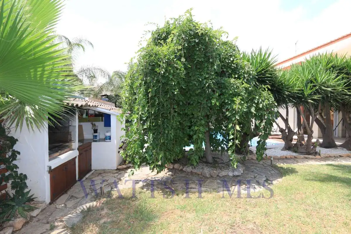 Vista exterior de Casa o chalet en venta en L'Eliana