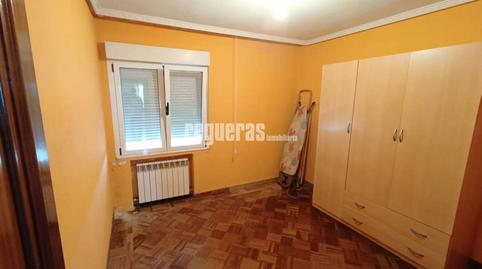 Foto 4 de Pis en venda a Calle Valencia, El Carbayedo - El Quirinal, Avilés