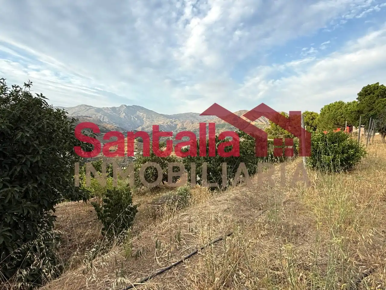 Country homes for sale in Almuñécar  with Private garden, Terrace and Furnished