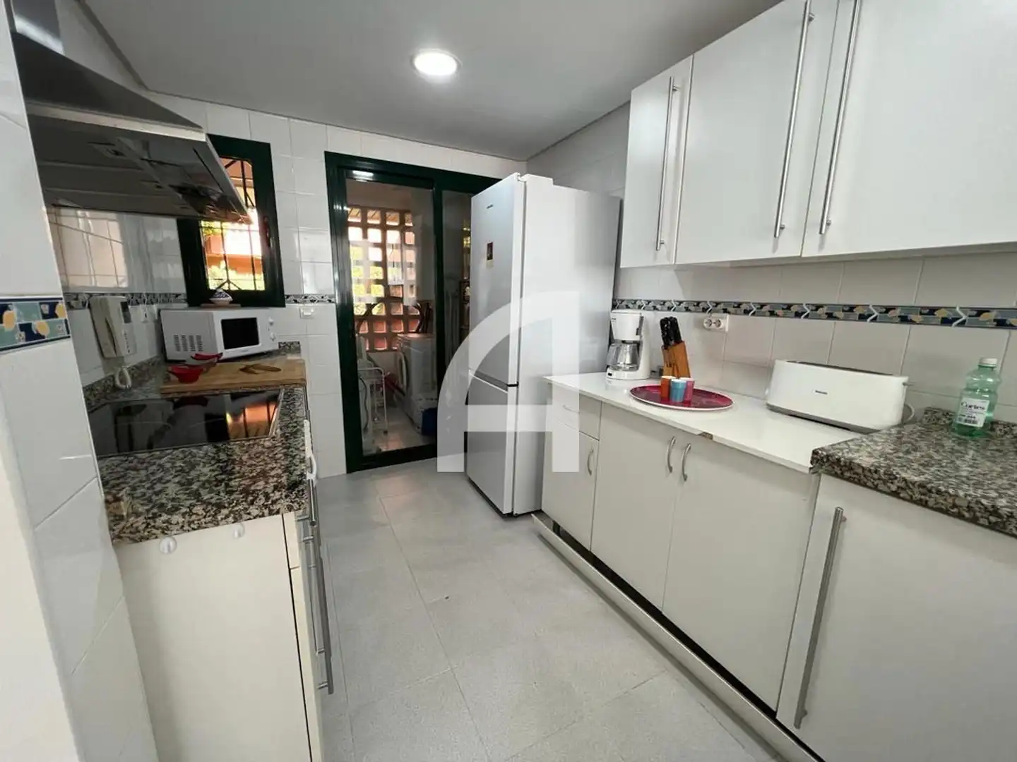 Kitchen of Flat for rent in Marbella  with Air Conditioner, Heating and Swimming Pool