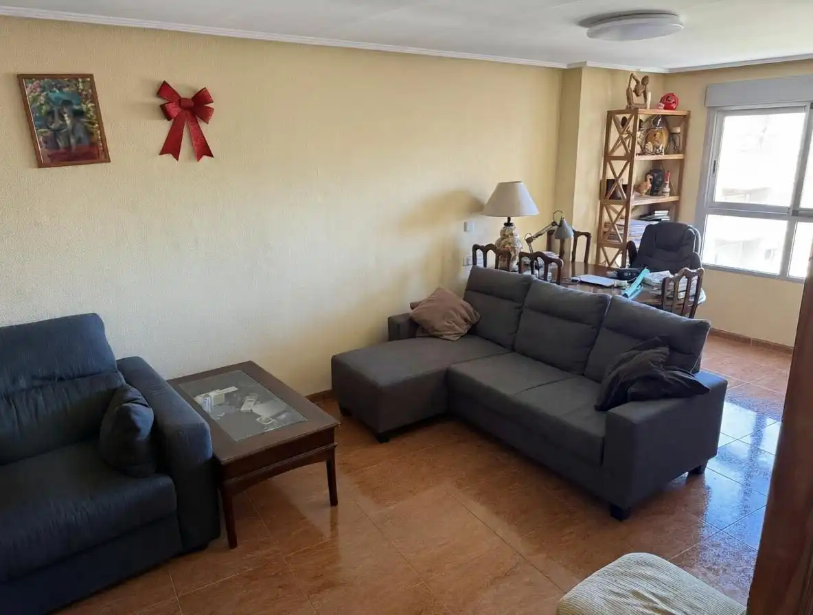 Sala de estar de Piso en venta en Molina de Segura con Aire acondicionado, Trastero y Amueblado