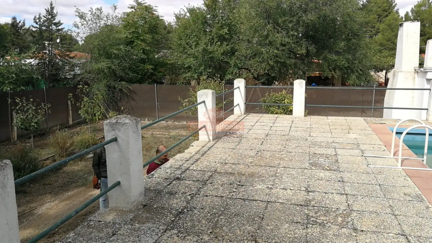 Haus oder Chalet zum Verkauf in Albacete mit Abstellraum und Balkon