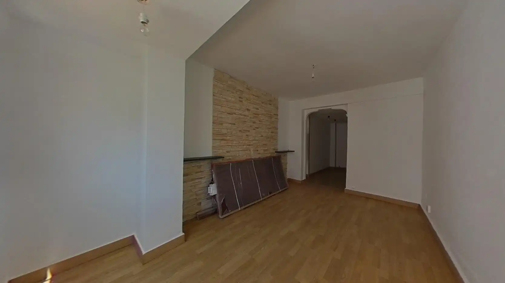 Sala de estar de Piso en venta en Zaragoza con Calefacción, Horno y Balcón