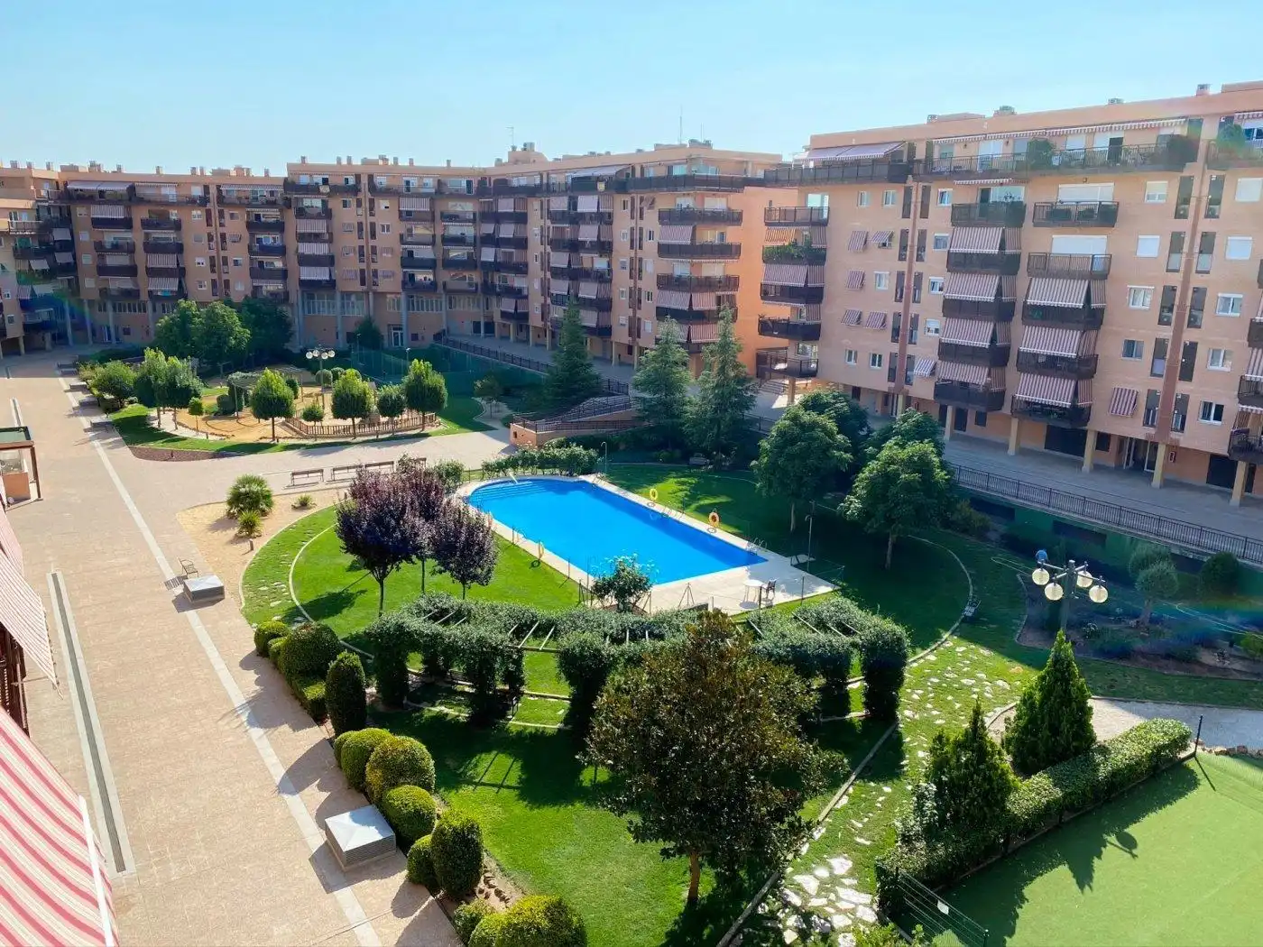 Vista exterior de Ático en venta en Arganda del Rey con Aire acondicionado, Calefacción y Parquet