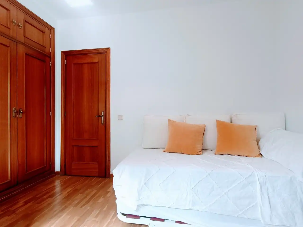 Habitación de Piso de alquiler en Madrid con Aire acondicionado, Calefacción y Parquet
