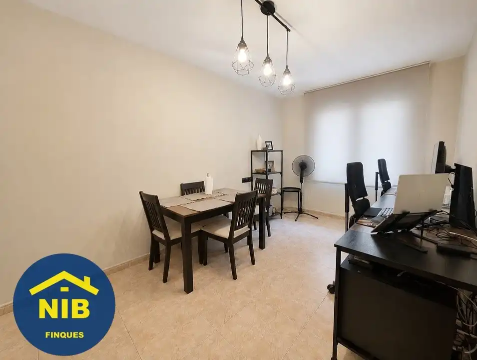 Comedor de Piso en venta en Barcelona