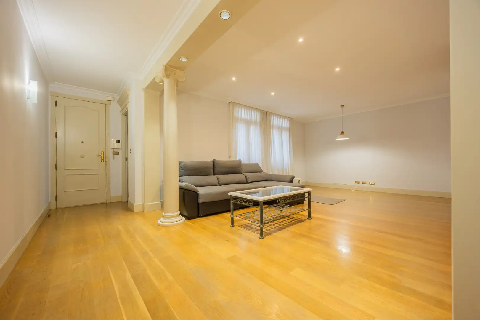 Living room of Flat for sale in Bilbao   with Heating
