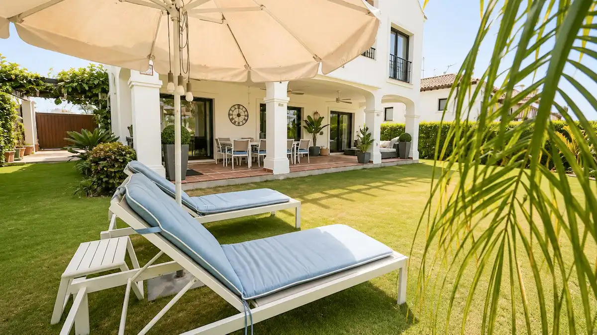 Terraza de Casa o chalet en venta en Estepona con Aire acondicionado, Jardín privado y Terraza