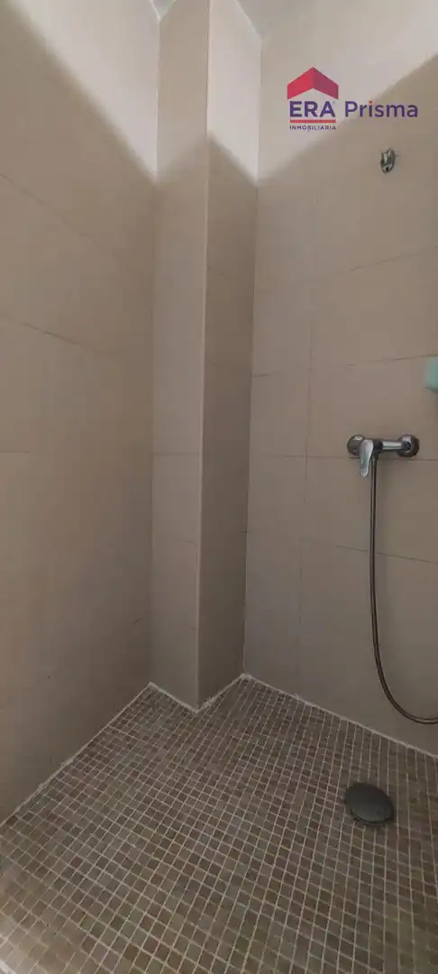 Badezimmer von Wohnungen zum Verkauf in Arona