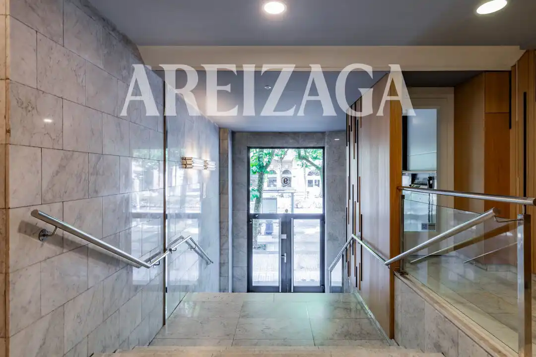Piso en venta en Donostia - San Sebastián  con Calefacción y Trastero