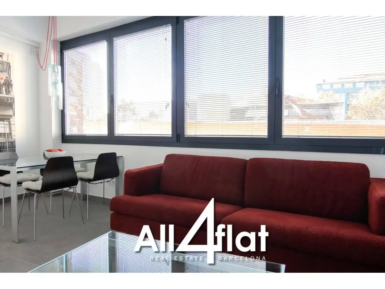 Study for rent in Barcelona  with Air Conditioner, Heating and Furnished