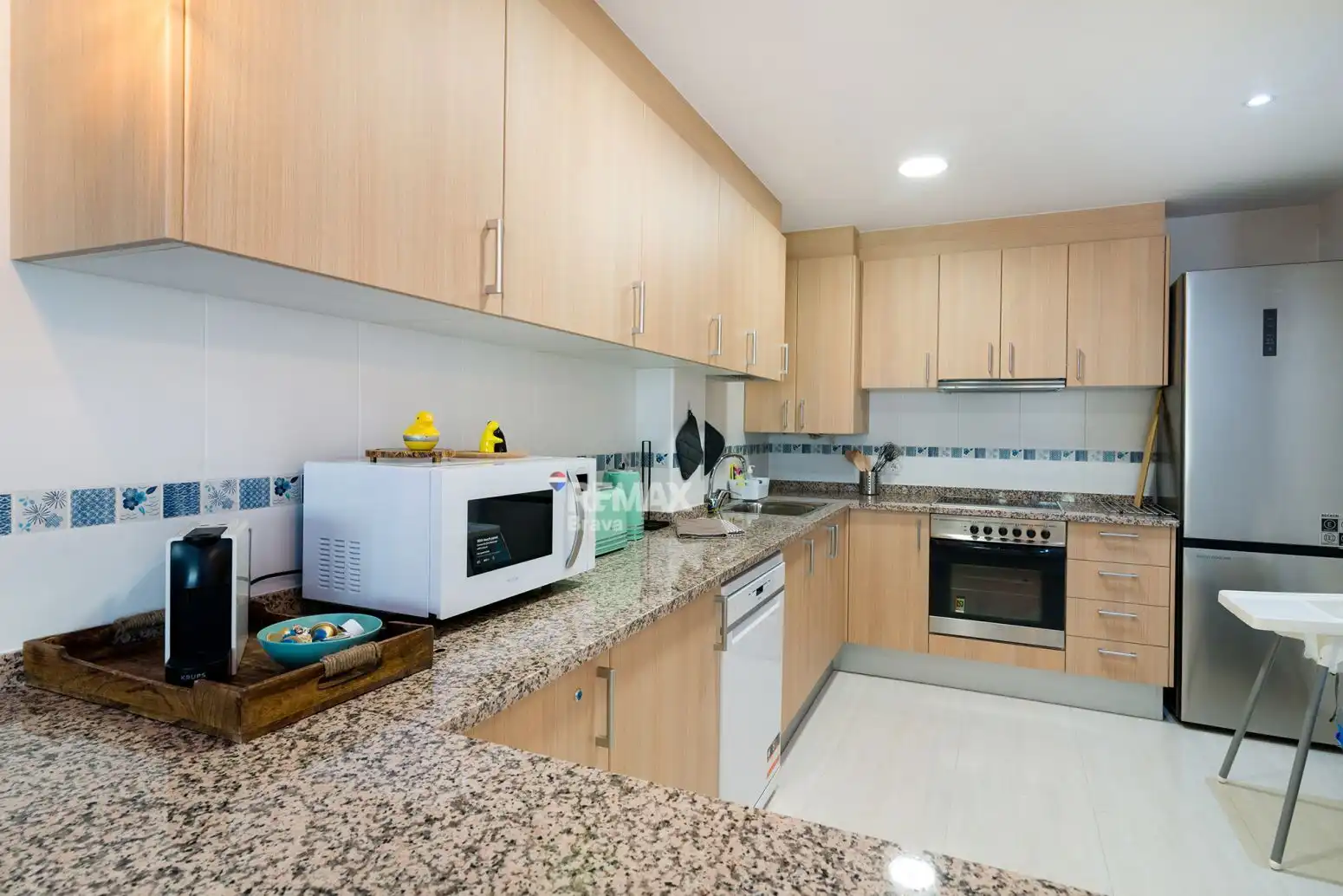 Kitchen of Flat for sale in Roses  with Air Conditioner, Heating and Terrace