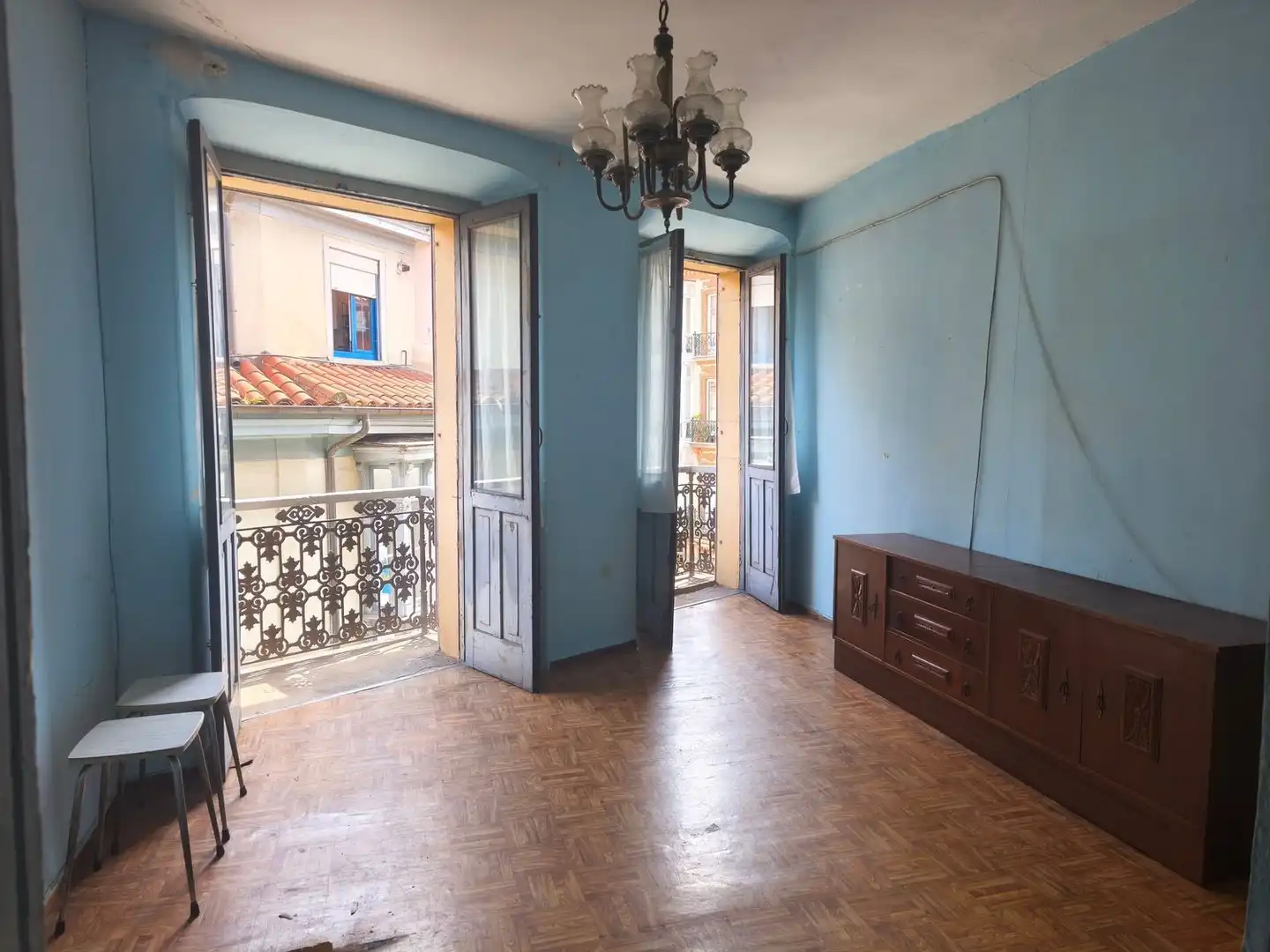 Living room of Flat for sale in Oviedo   with Swimming Pool