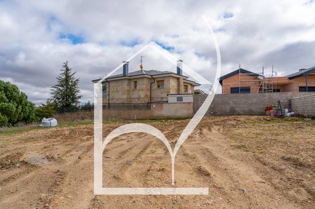 Terreno residencial en Venta en Calle Río Tuerto en Villamayor