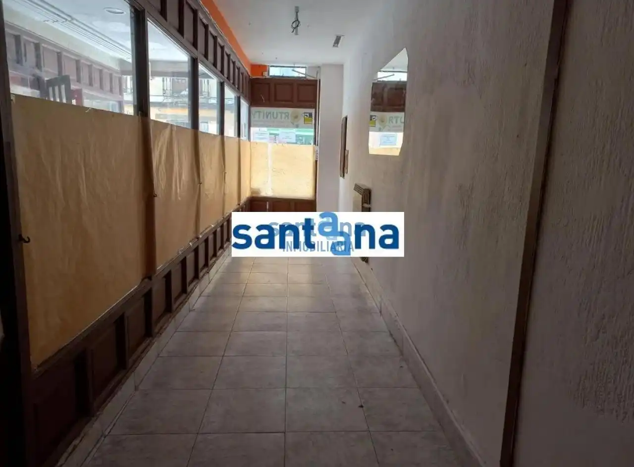 Local comercial en venda a Casco Antiguo, imagen 7