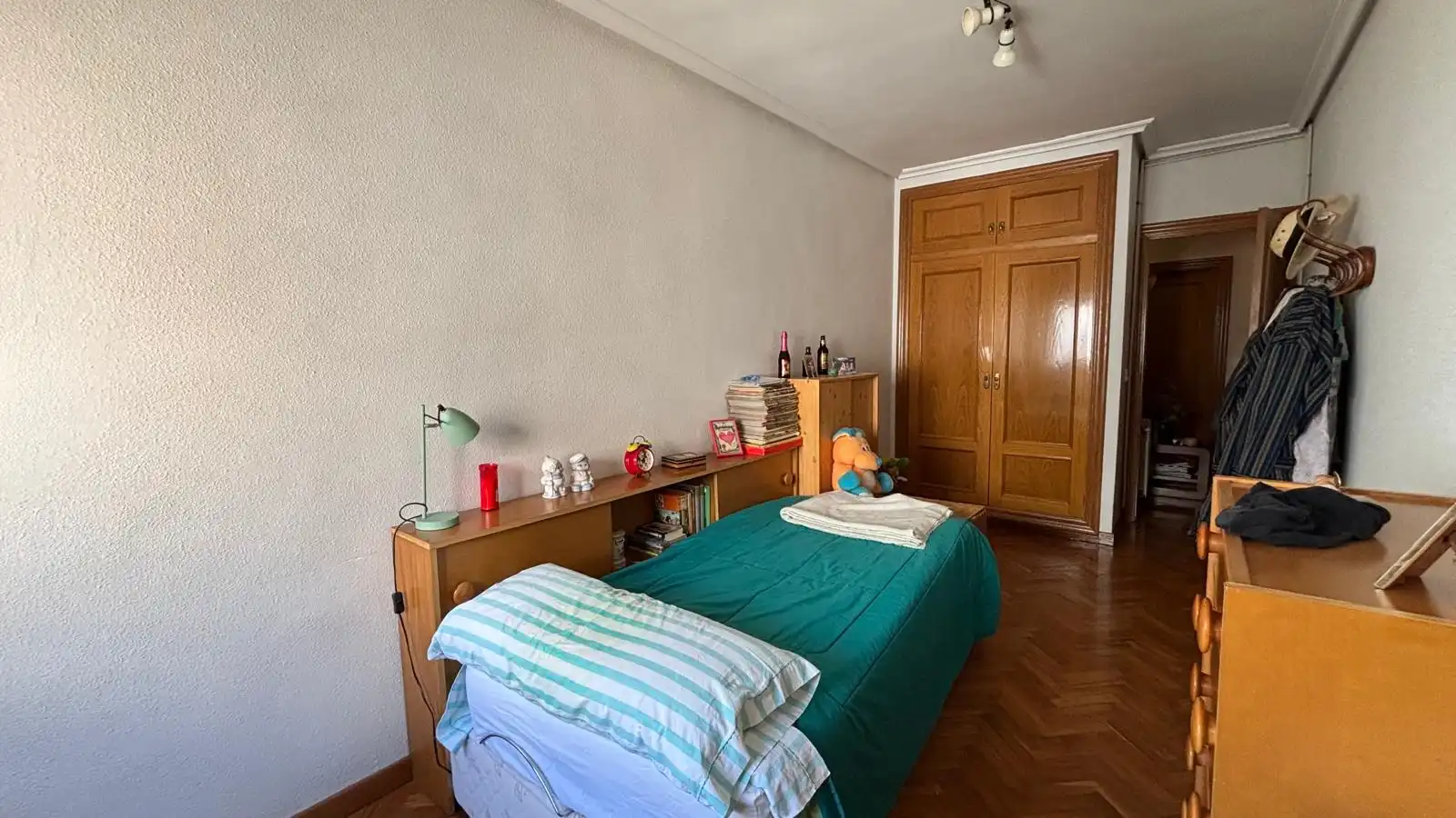 Habitación de Piso en venta en Cartagena con Parquet, Amueblado y Balcón