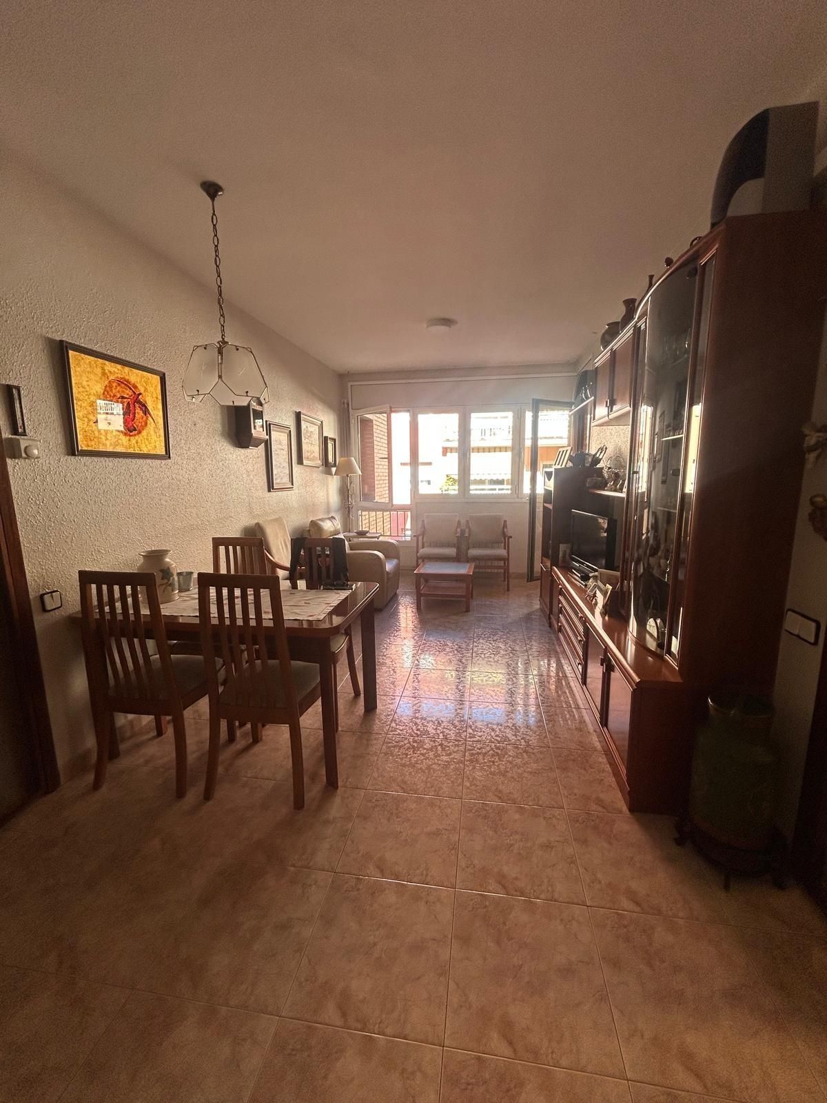 Sala de estar de Piso en venta en Sabadell con Aire acondicionado, Terraza y Balcón