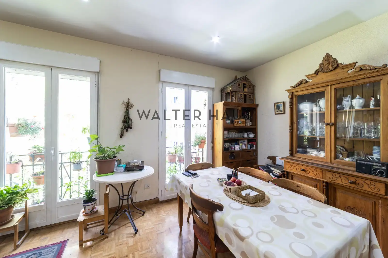 Flat with pool for sale in Calle de Bretón de los Herreros, imagen 9