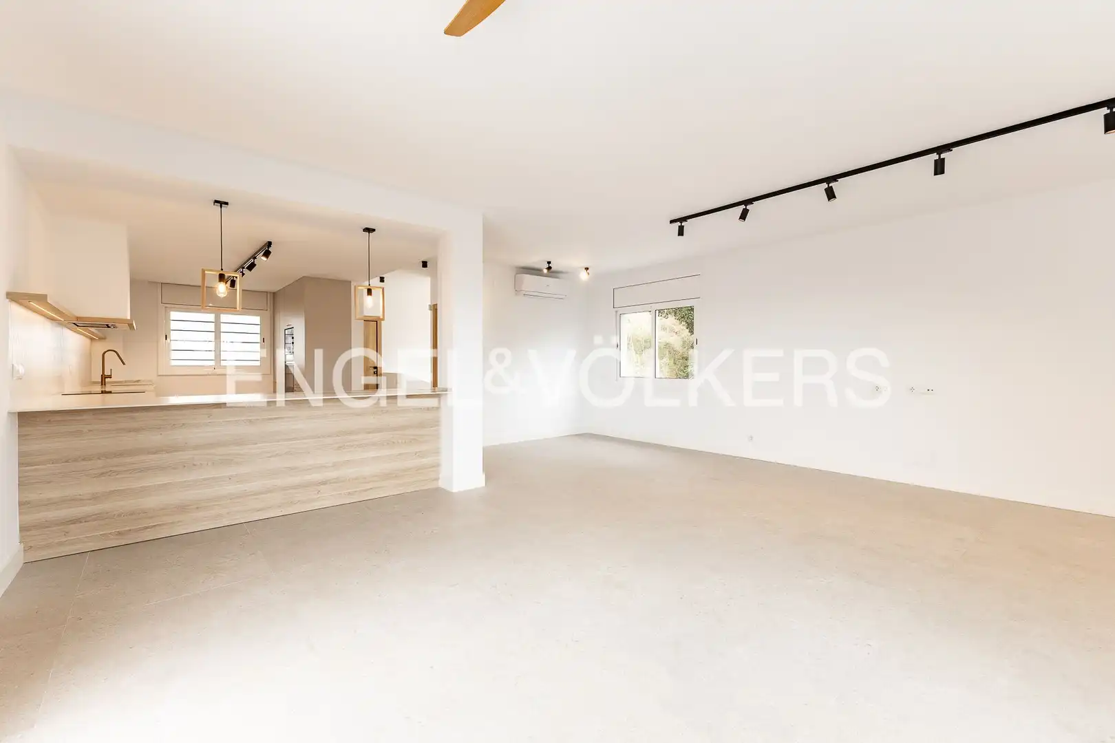 Casa amb terrassa en venda a Sant Cebrià de Vallalta, imagen 14