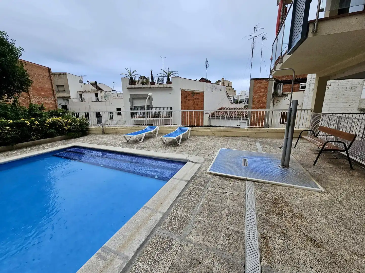 Piscina de Piso en venta en Sant Pol de Mar con Terraza, Balcón y Piscina comunitaria