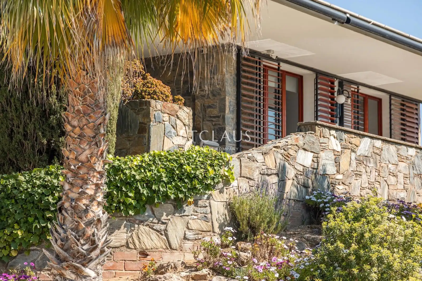 Vista exterior de Casa o chalet en venta en Badalona con Aire acondicionado, Terraza y Trastero