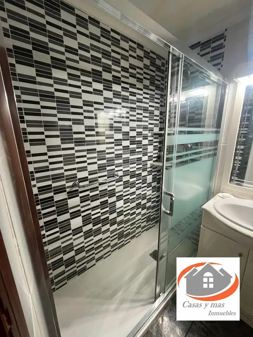 Baño de Piso en venta en Almazora / Almassora con Aire acondicionado, Calefacción y Terraza