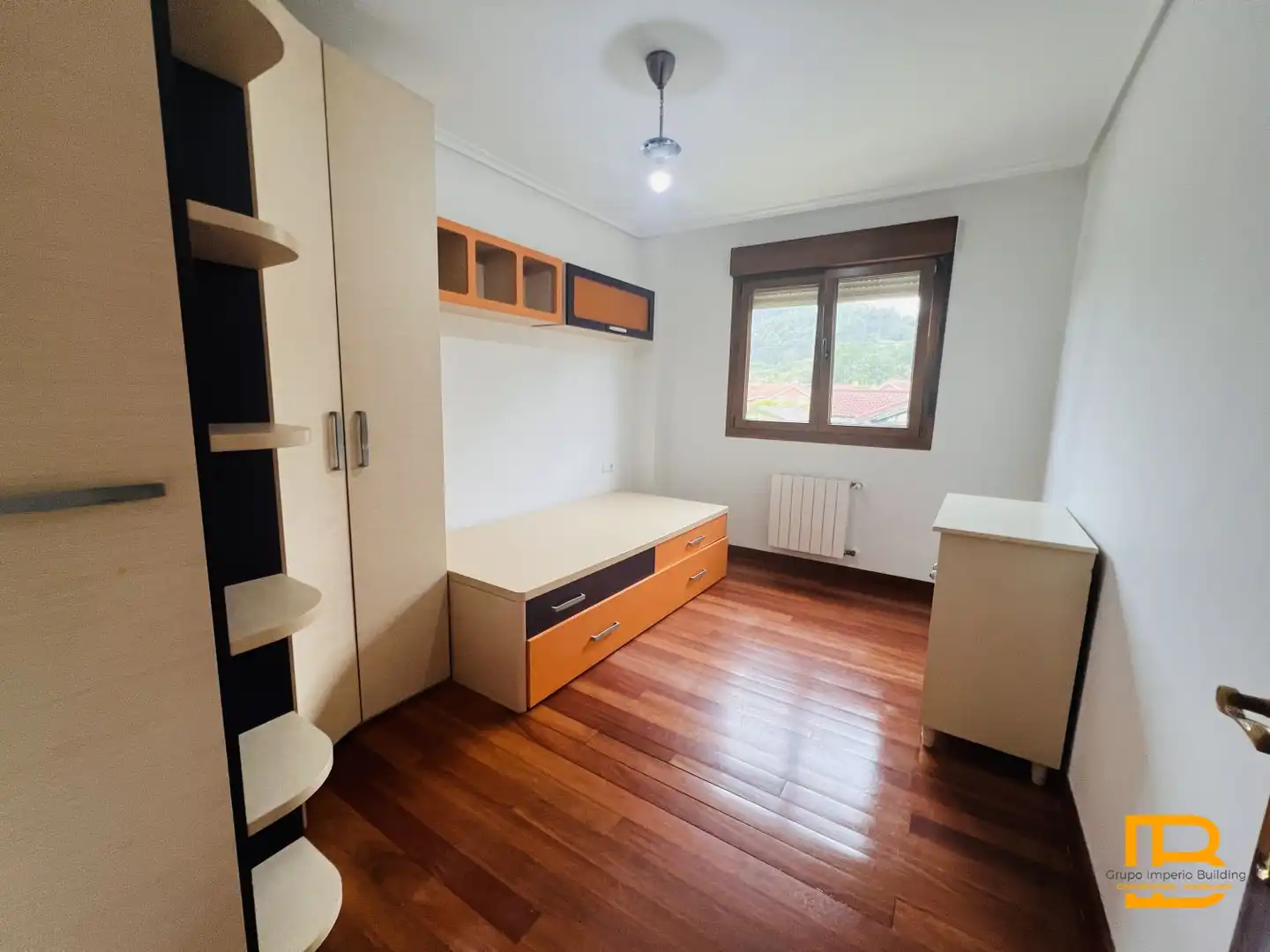 Schlafzimmer von Wohnung zur Miete in Voto mit Heizung, Abstellraum und Möbliert
