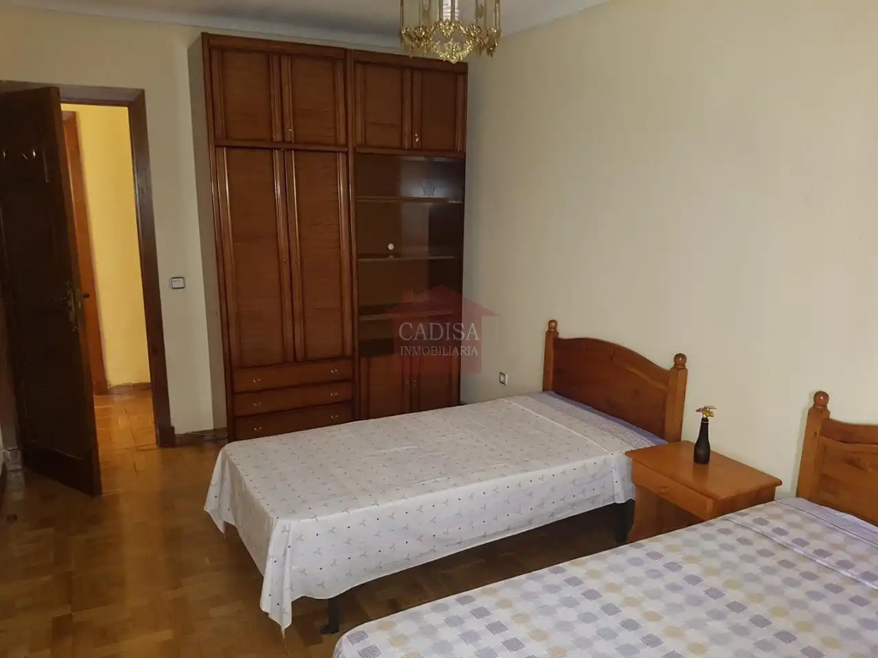 Schlafzimmer von Wohnung zur Miete in Salamanca mit Heizung, Parkett und Möbliert