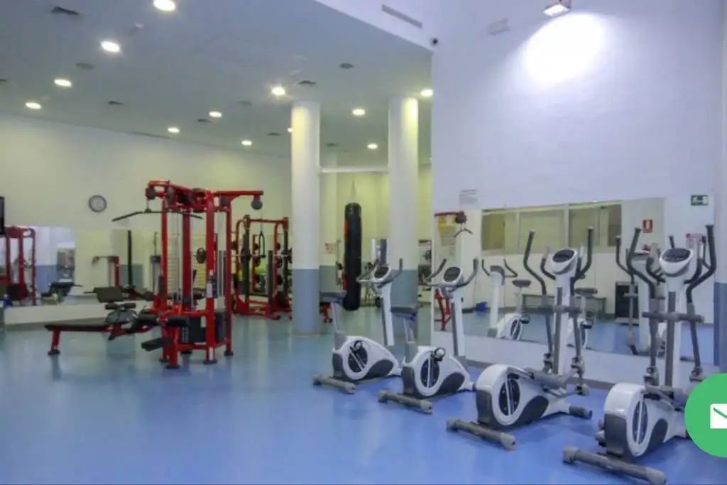 Apartament de lloguer en Estepona amb Aire condicionat, Calefacció i Jardí privat