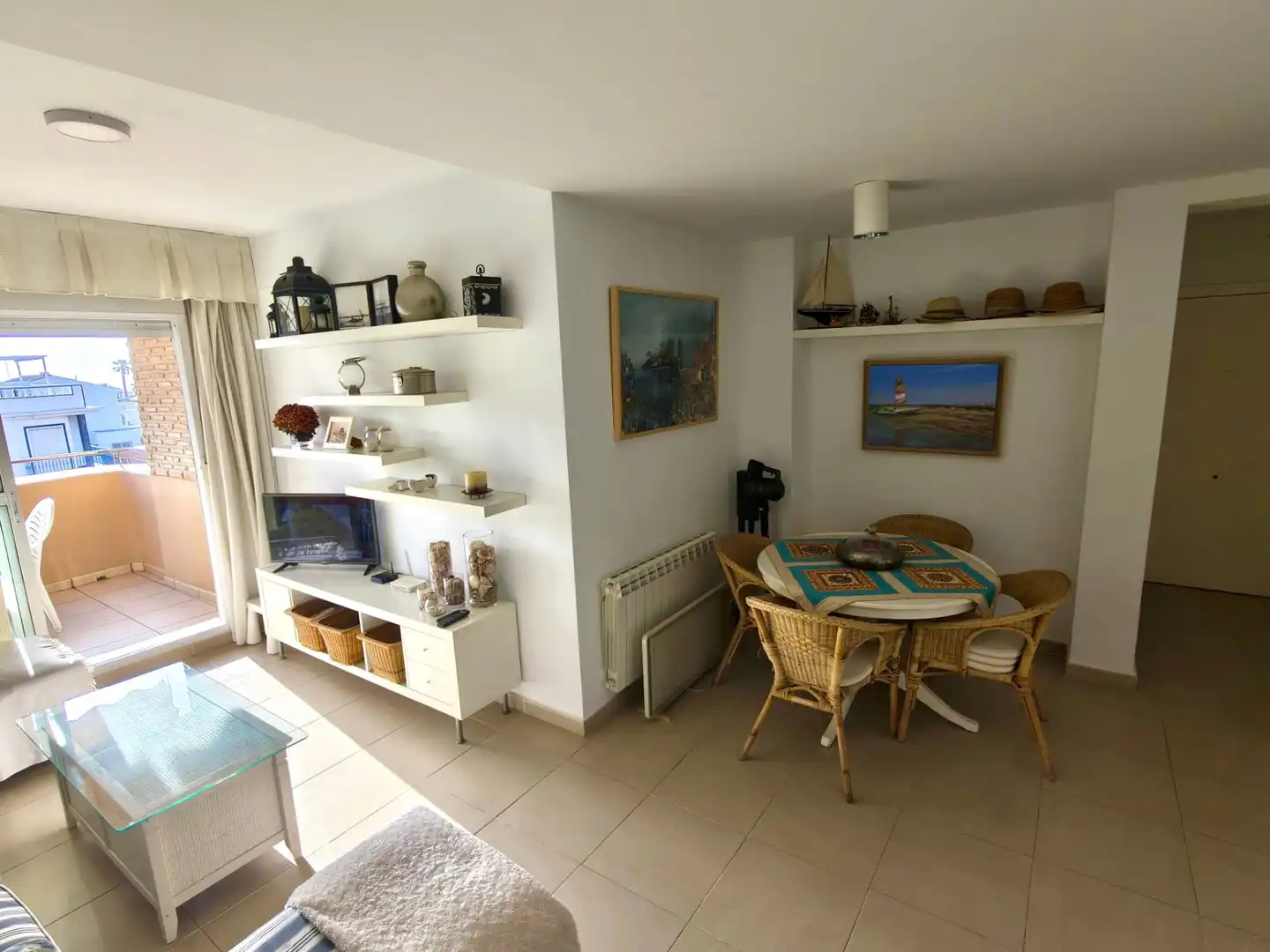 Sala d'estar de Dúplex en venda en La Antilla amb Terrassa, Traster i Moblat