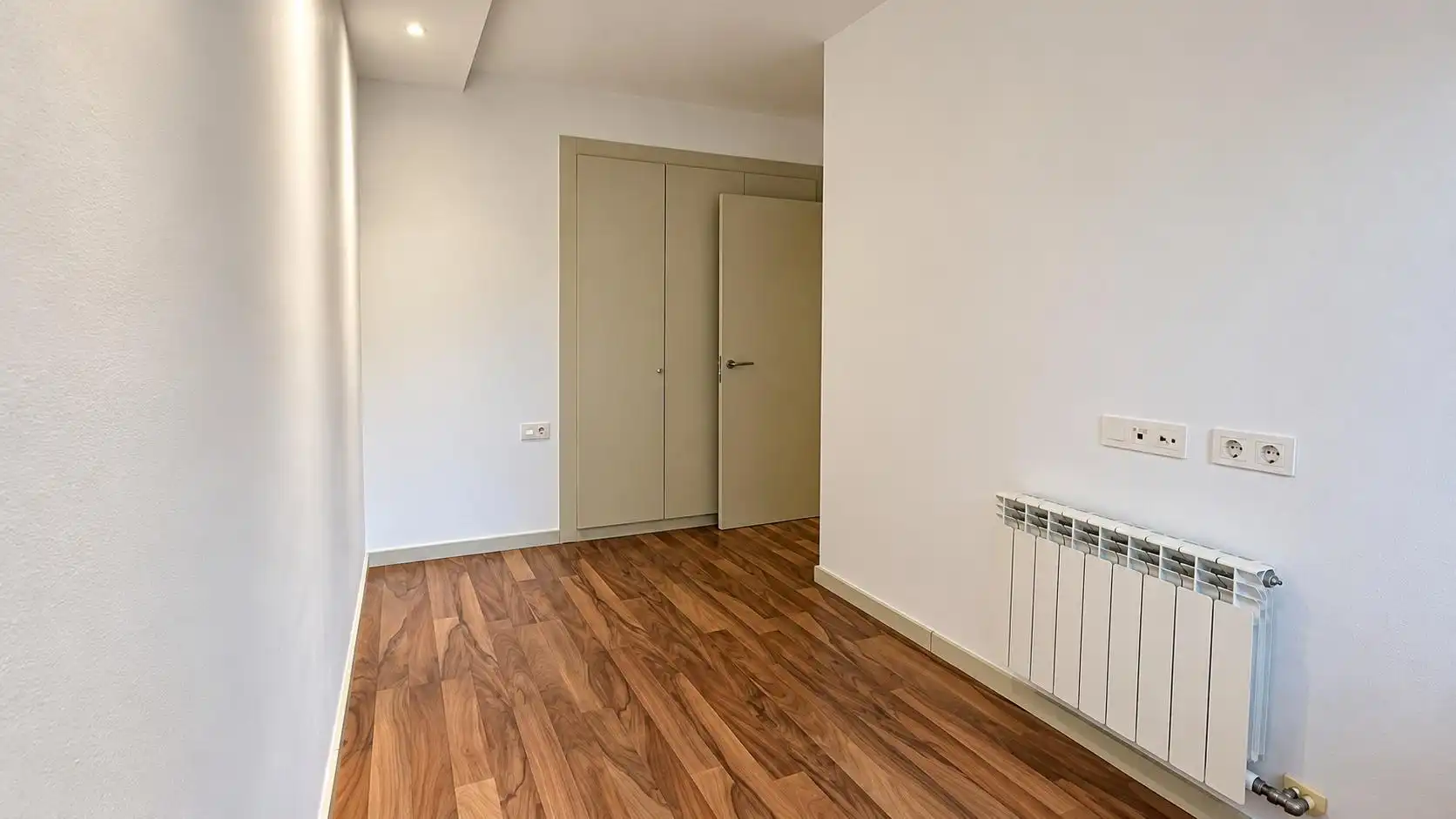 Planta baja de alquiler en Les Pinedes  