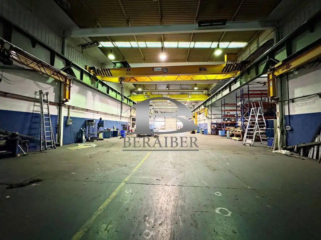 Vista exterior de Nau industrial de lloguer en Arrasate / Mondragón