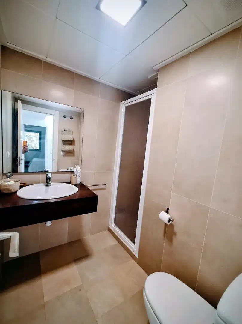 Bany de Apartament en venda en Oropesa del Mar / Orpesa amb Aire condicionat, Jardí privat i Terrassa